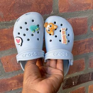 SOLD 🔥Toddler crocs